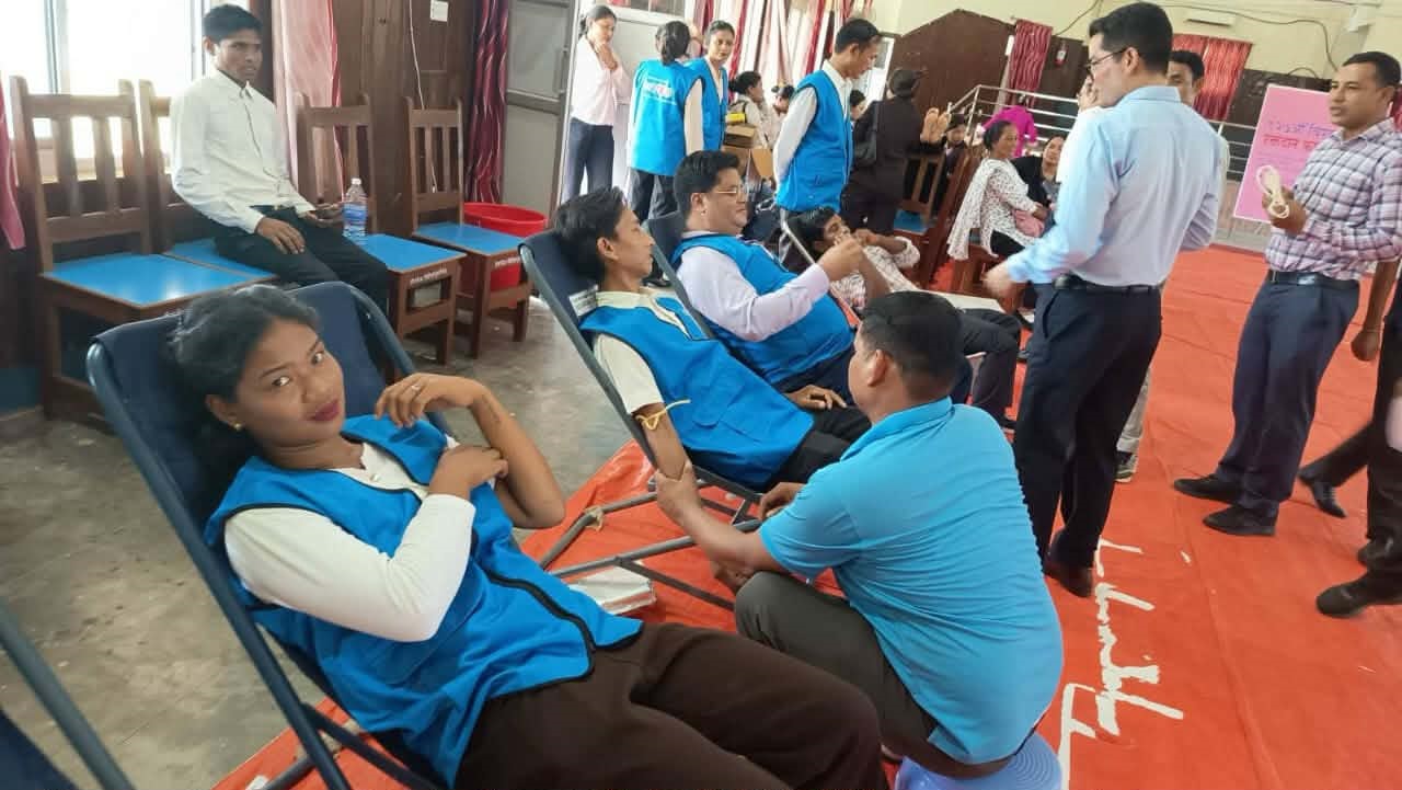 रक्तदान दिवसमा ९० पिन्ट रगत संकलन