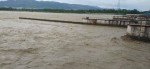 कञ्चनपुरको शारदा ब्यारेजमा सवारी साधनमा रोक
