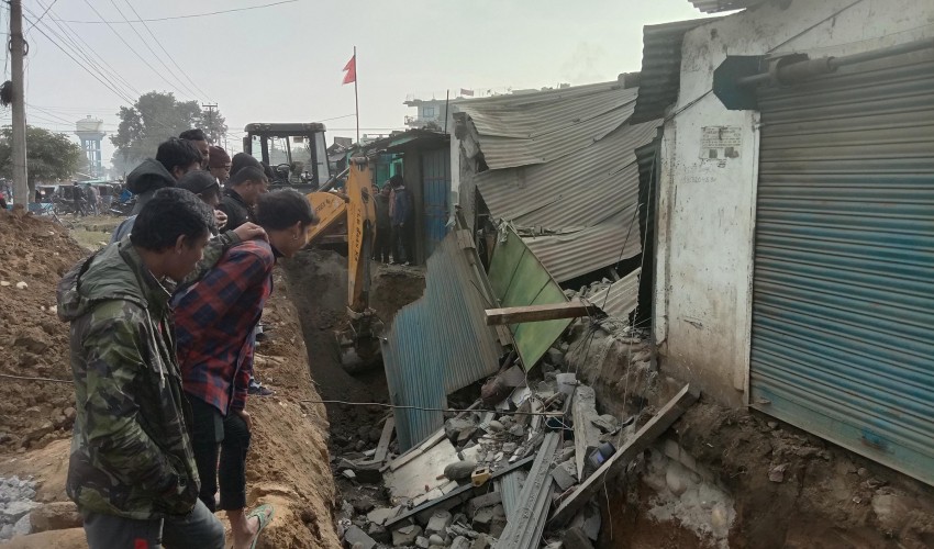 नाली खन्दा पसल भत्कियो