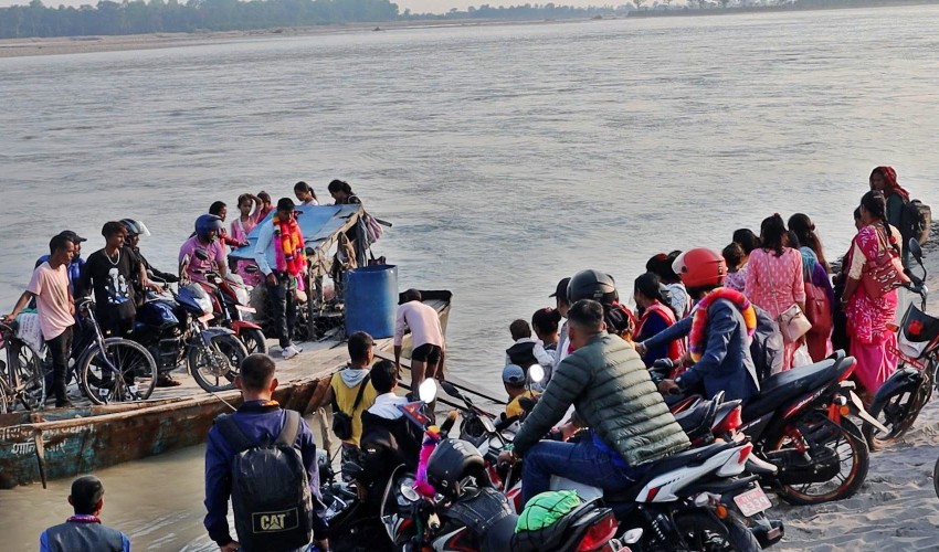 सन्कट्टीमा पुल निर्माण हुनेभएपछि स्थानीय हर्षित