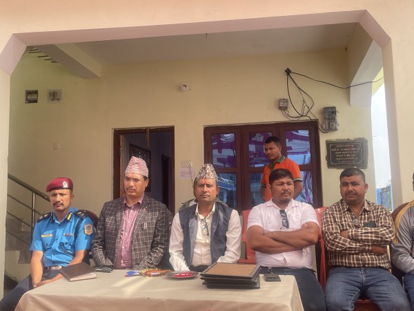 सामुदायिक सेवा केन्द्रको अध्यक्षमा दुईजनाको दावी