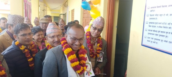 महेन्द्र शिशु माध्यमिक विद्यालयमा आधुनिक पुस्तकालय सञ्चालन