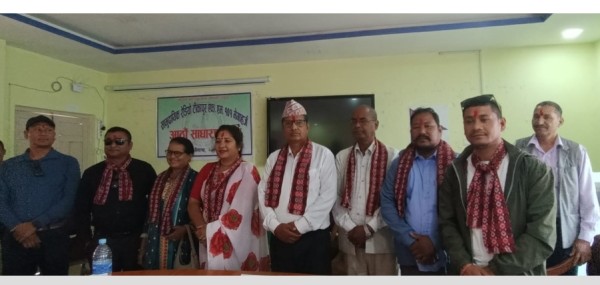 टीकापुर एफएमको अध्यक्षमा बजगाईं