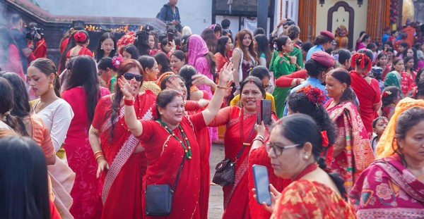 आज हरितालिका तीजः पूजा आराधना गरी मनाइँदै