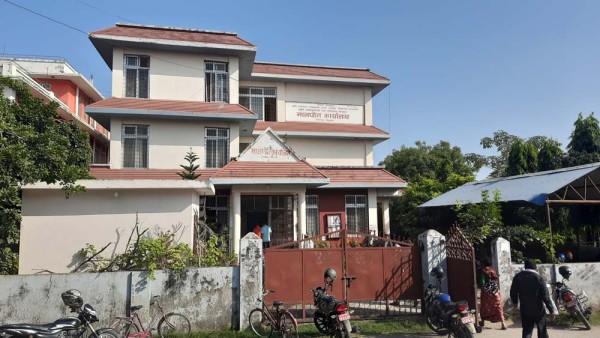 मालपोत कार्यालय टीकापुरका तत्कालीन प्रमुख रसाइलीसहित ८ जना दोषी ठहर