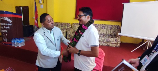 टीकापुर नगरपालिकामा नयाँ हाकिम 