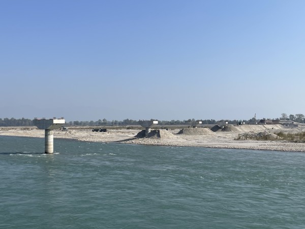 सनकट्टीघाटमा पुल निर्माणको काम तिब्र, समय अगावै सक्ने लक्ष्य