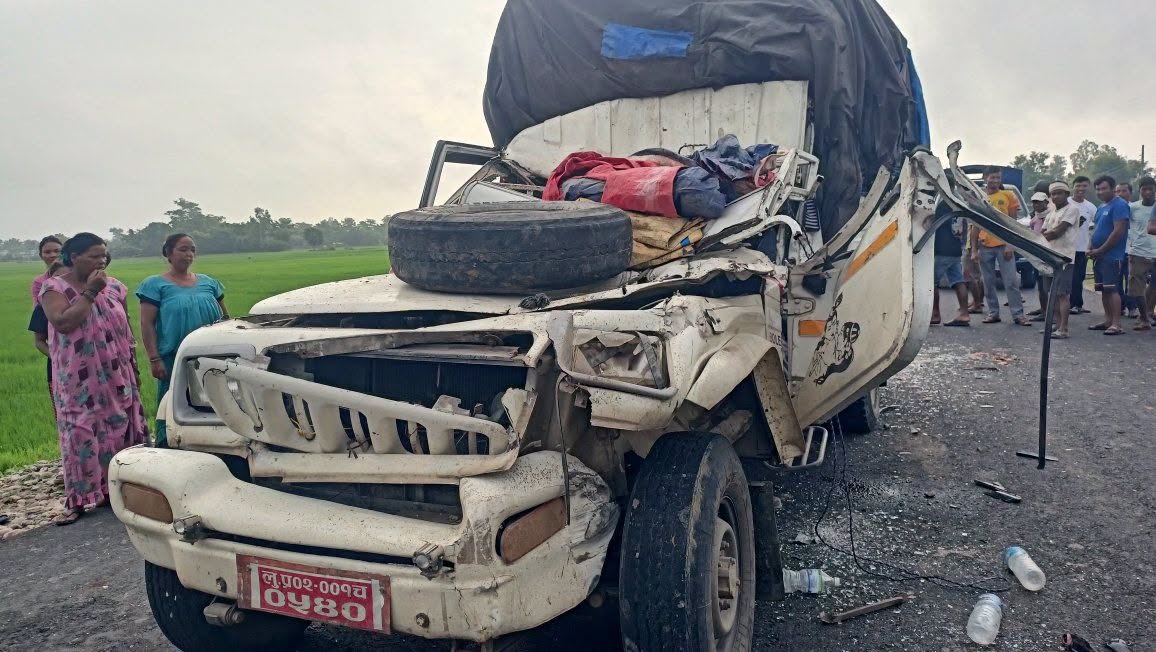 ट्रक र बोलेरो ठोक्किँदा एक युवकको मृत्यु