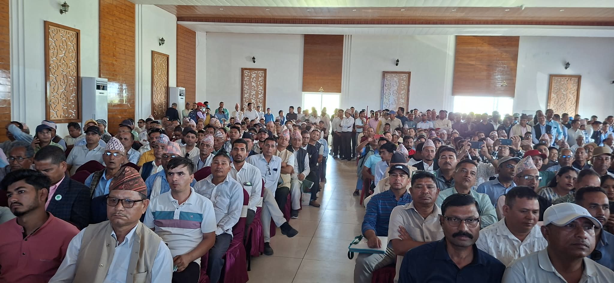 पुरानै परम्पराबाट चल्न खोज्नु नै  हारको कारण बन्यो: कांग्रेस उम्मेदवारहरू